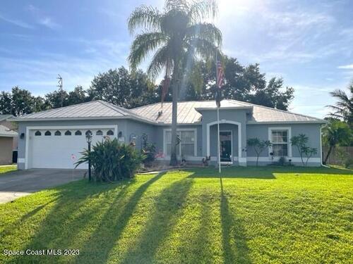 792 Seven Gables Circle SE, Palm Bay, FL 32909