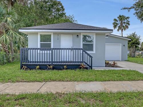 512 Canaveral Avenue, Titusville, FL 32796