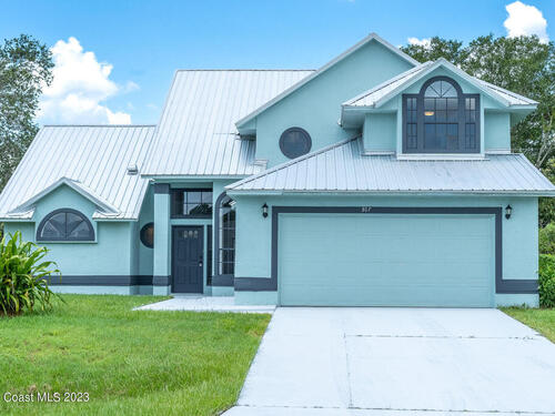 817 Seven Gables Circle SE, Palm Bay, FL 32909