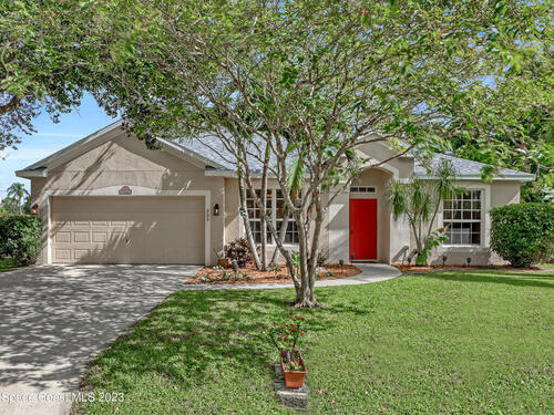 535 Crystal Mist Road NW, Palm Bay, FL 32907