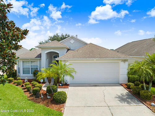 2240 Chinaberry Circle SE, Palm Bay, FL 32909