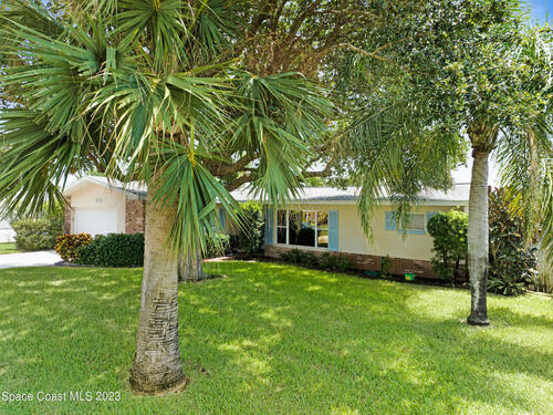 621 N Robert Way, Satellite Beach, FL 32937