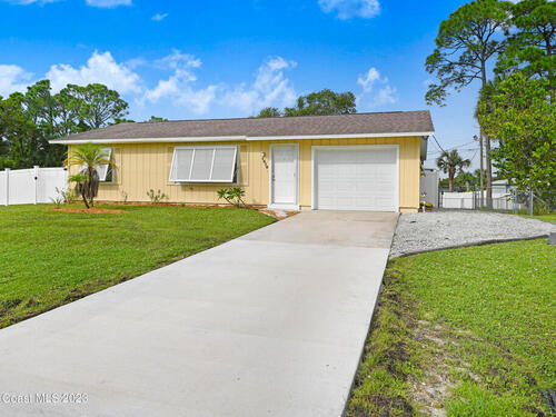 1010 Jupiter Boulevard NW, Palm Bay, FL 32907