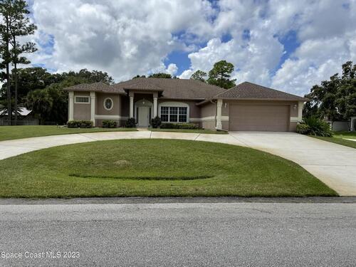 1198 Herne Avenue NE, Palm Bay, FL 32907