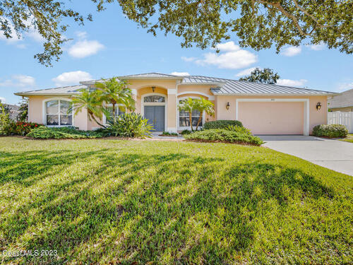 832 Woodbine Drive, Merritt Island, FL 32952