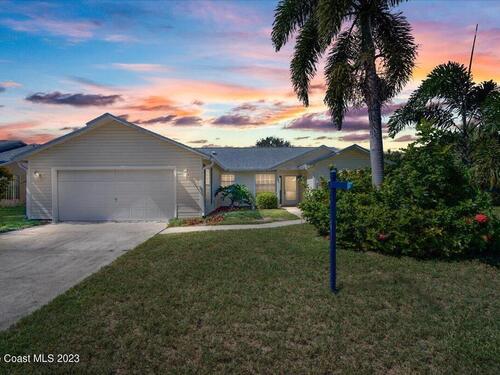 827 Pine Shadows Avenue, Rockledge, FL 32955