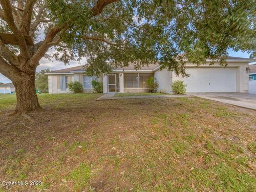 1191 Moon Street SE, Palm Bay, FL 32909