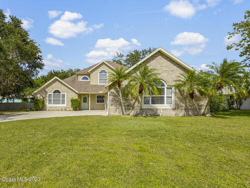 370 Oak Lake Place, Merritt Island, FL 32953