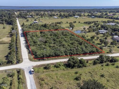 0000 Coral, Mims, FL 32754