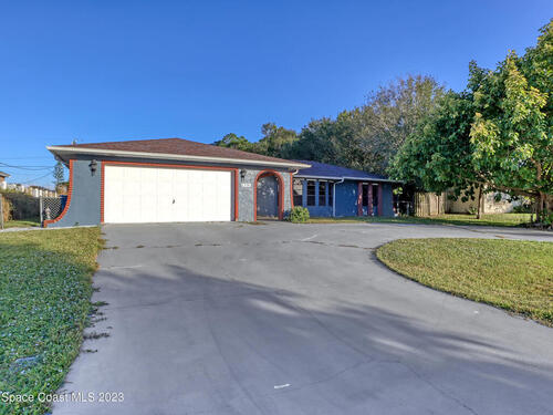 1391 Welser Avenue NE, Palm Bay, FL 32907