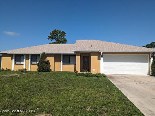 1698 Kanabec Avenue NW, Palm Bay, FL 32907