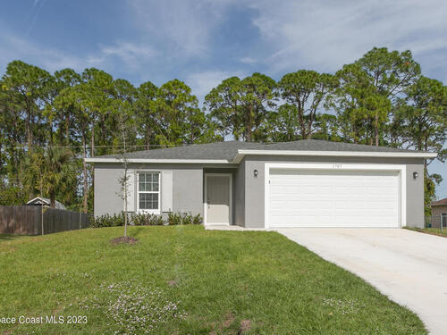 1707 Delaware Street NW, Palm Bay, FL 32907