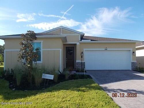 556 Veridian Circle NW, Palm Bay, FL 32907